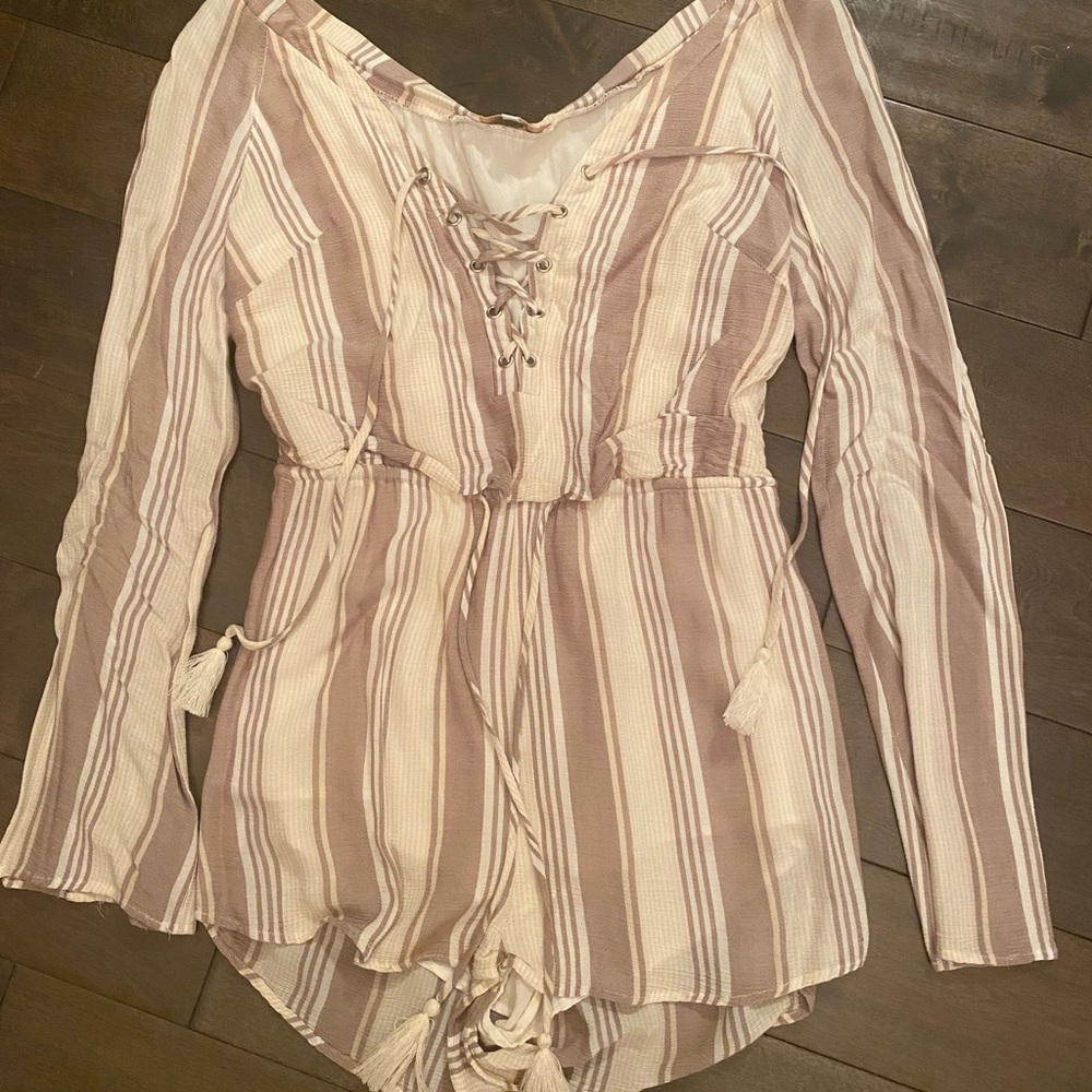 Olivaceous romper